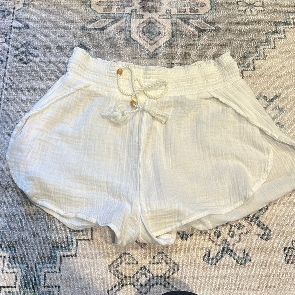 Gauze Abercrombie shorts